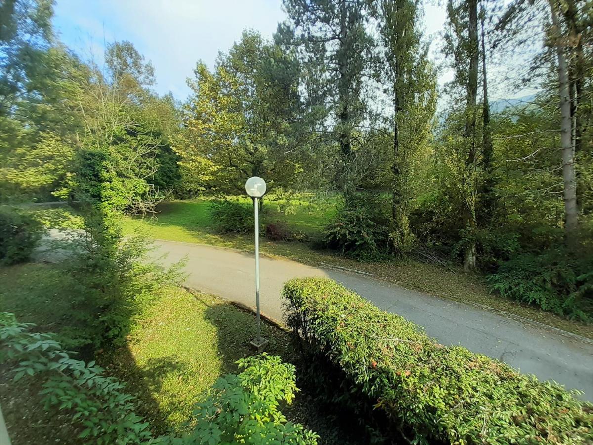 Gites Des Flandaines Saint-Jean-en-Royans Exterior photo